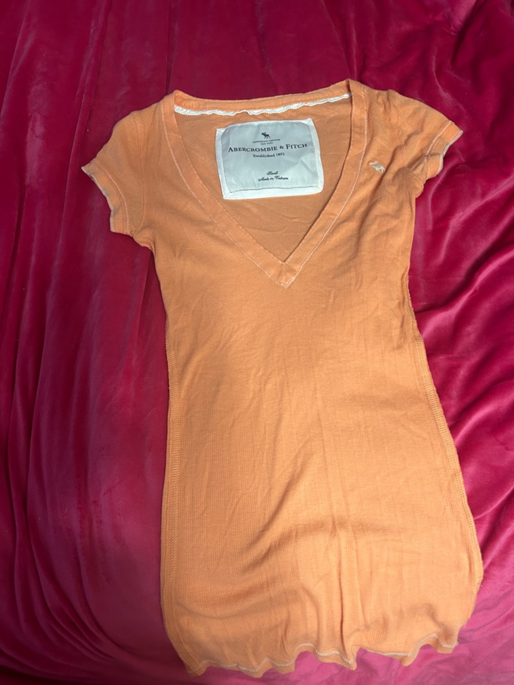 SOLD!!! Abercrombie & Fitch Women's Orange V-Neck Short Sleeve Tee
